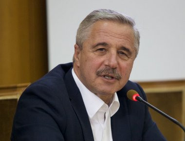 Ανακοίνωσε και ο Γ.Μανιάτης της υποψηφιότητά του για την ηγεσία της Δημοκρατικής Συμπαράταξης